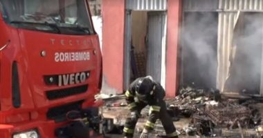 Artigo: Loja é atingida por incêndio no bairro de São Cristóvão