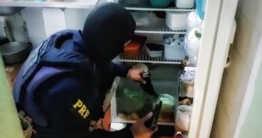 Artigo: Operação do MP cumpre mandados contra policiais suspeitos de integrar milícia