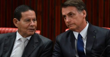 Artigo: Três ministros do TSE votam contra cassação da chapa Bolsonaro-Mourão