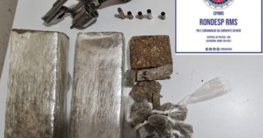 Artigo: Homem é encontrado com arma e drogas em Lauro de Freitas