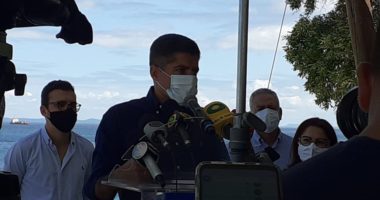 Artigo: ACM Neto reafirma vontade de ser governador ao se vacinar