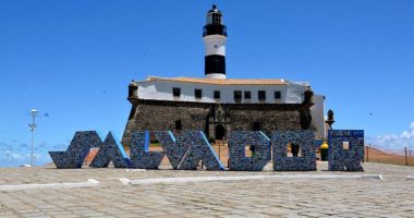 Artigo: MPF pede reforço da segurança pública no Farol da Barra nesta quarta