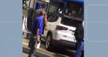 Artigo: Salvador: carro invade Estação Mussurunga e atropela idoso