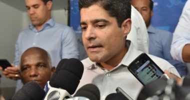 Artigo: ACM Neto confirma data de lançamento de pré-candidatura ao governo