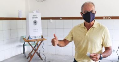 Artigo: Novo secretário de Educação defende retorno das aulas em fevereiro