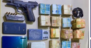 Artigo: Gerente de facção é capturado com R$ 63,7 mil e pistola em Salvador