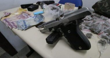 Artigo: Salvador: PM e Civil capturam jovem suspeito de cometer 4 assassinatos em Valéria