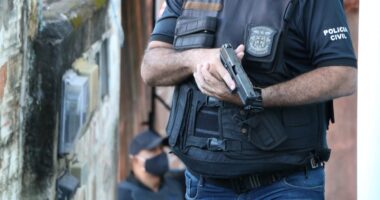 Artigo: Enteado de traficante instalava explosivos em agências da Caixa