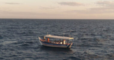 Artigo: Após 4 dias desaparecidos, pescadores são encontrados à deriva em Vera Cruz