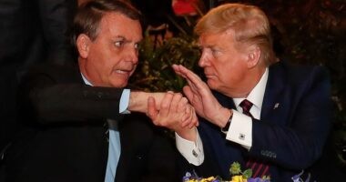 Artigo: Senadores americanos criticam Trump por risco aos EUA em defesa de Bolsonaro