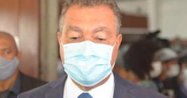 Artigo: Governo da Bahia vai exigir 3ª dose contra a Covid-19 em eventos