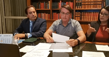 Artigo: Bolsonaro: auxílio deve voltar em março, com parcelas de R$ 250