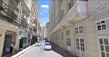 Artigo: Salvador: ossada humana é encontrada em clínica fechada há 30 anos