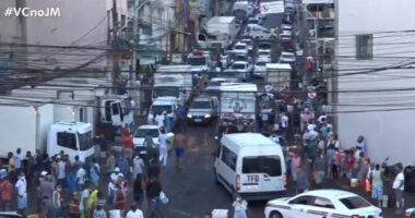 Artigo: Região ao redor do Mercado do Peixe registra movimentação intensa nesta quarta (31)