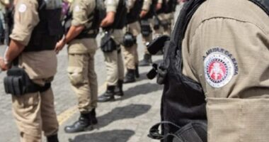 Artigo: Policiais militares decretam greve após colega ser baleado na Barra