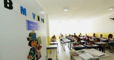 Artigo: Salvador: MP-BA solicita que prefeitura divulgue critérios para retorno às aulas presenciais