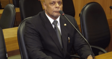 Artigo: Rui exonera delegado Deraldo Damasceno da DPT do Nordeste de Amaralina