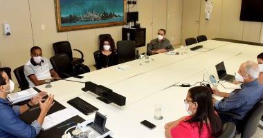 Artigo: APLB condena retorno das aulas em 3 de maio