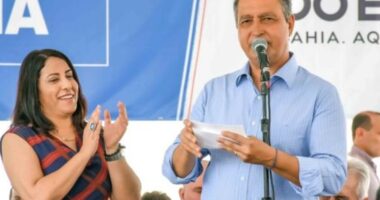 Artigo: Derrotada por aliado de Bolsonaro, ex-prefeita de Porto Seguro espera ser nomeada por Rui