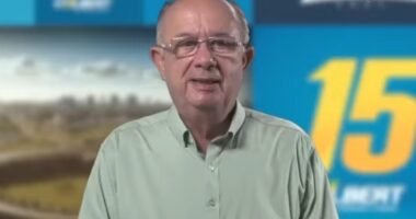 Artigo: Pesquisa aponta para 56% de aprovação de José Ronaldo em Feira de Santana