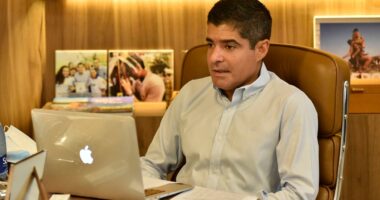 Artigo: Neto sobre educação na Bahia: “Exemplo de fracasso dos governos do PT”