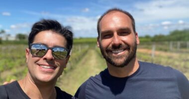 Artigo: Alexandre Aleluia e família passam o fim de semana com Eduardo Bolsonaro na Bahia