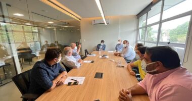 Artigo: ACM Neto se reúne com deputados visando 2022