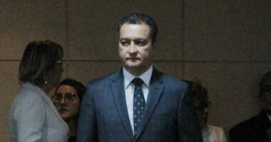 Artigo: Restrição no Diário é feita pouco tempo depois de aprovação de empréstimo bilionário