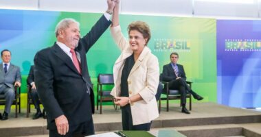Artigo: Lula espera autorização de Dilma para buscar nova aliança com MDB