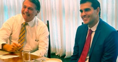 Artigo: Alexandre Aleluia discute com radialistas e elogia gestão de Bolsonaro na pandemia