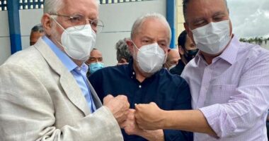 Artigo: Rui e Wagner são chamados por Lula para reunião de emergência