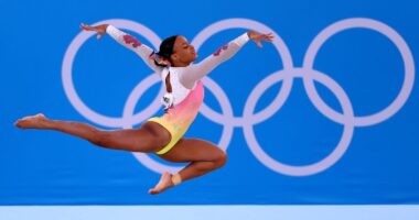 Artigo: Tóquio: Rebeca Andrade será porta-bandeira do Brasil no encerramento