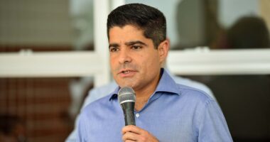 Artigo: ACM Neto aposta em mudança do cenário político com criação de partido