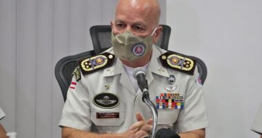 Artigo: Comandante da PM culpa liberação de armas por alta de crimes