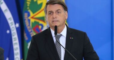 Artigo: Bolsonaro vai ao STF contra quebra de sigilo de suas redes sociais