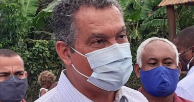 Artigo: “O que prevalece é a vida”, diz Rui ao defender passaporte vacinal