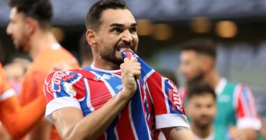 Artigo: Gilberto está próximo de alcançar marcas históricas pelo Bahia