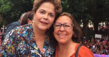 Artigo: Lídice sai em defesa de Dilma após ataques de Ciro