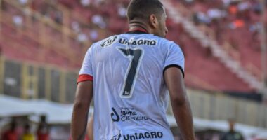 Artigo: Após derrota, Vitória tem 96,8% de risco de rebaixamento