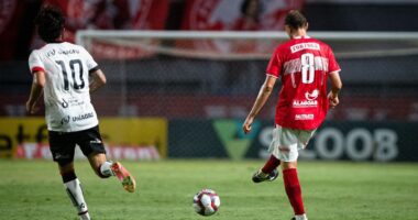Artigo: Vitória perde para CRB e não depende mais de si para seguir na Série B