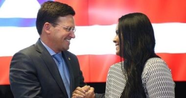 Artigo: Rebeca Martins se encontra com ministro João Roma em Brasília