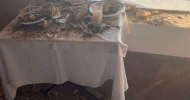 Artigo: Salvador: parte do teto de restaurante de luxo desaba em mesa de turistas