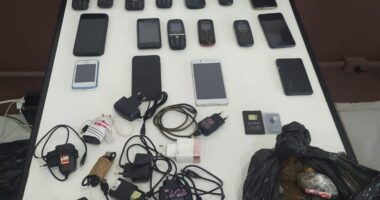 Artigo: Polícia impede entrada de 16 celulares em presídio da Mata Escura