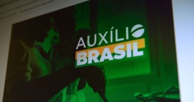 Artigo: Caixa paga Auxílio Brasil a cadastrados com NIS final 0