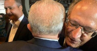 Artigo: Rui volta a acenar para chapa Lula-Alckmin: “É preciso promover a união”