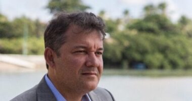 Artigo: Mauro Cardim pede “transparência” a Guilherme Bellintani