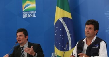 Artigo: Mandetta se reúne com Moro para discutir possível vice, diz coluna