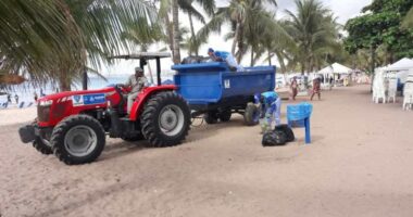 Artigo: Limpurb recolhe mais de 330 toneladas de lixo após Réveillon