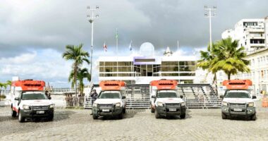 Artigo: Prefeitura de Salvador doa ambulâncias do Samu para cidades afetadas pela chuva na Bahia