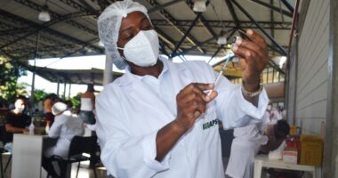 Artigo: Salvador inicia vacinação contra a gripe para toda a população nesta terça (11)